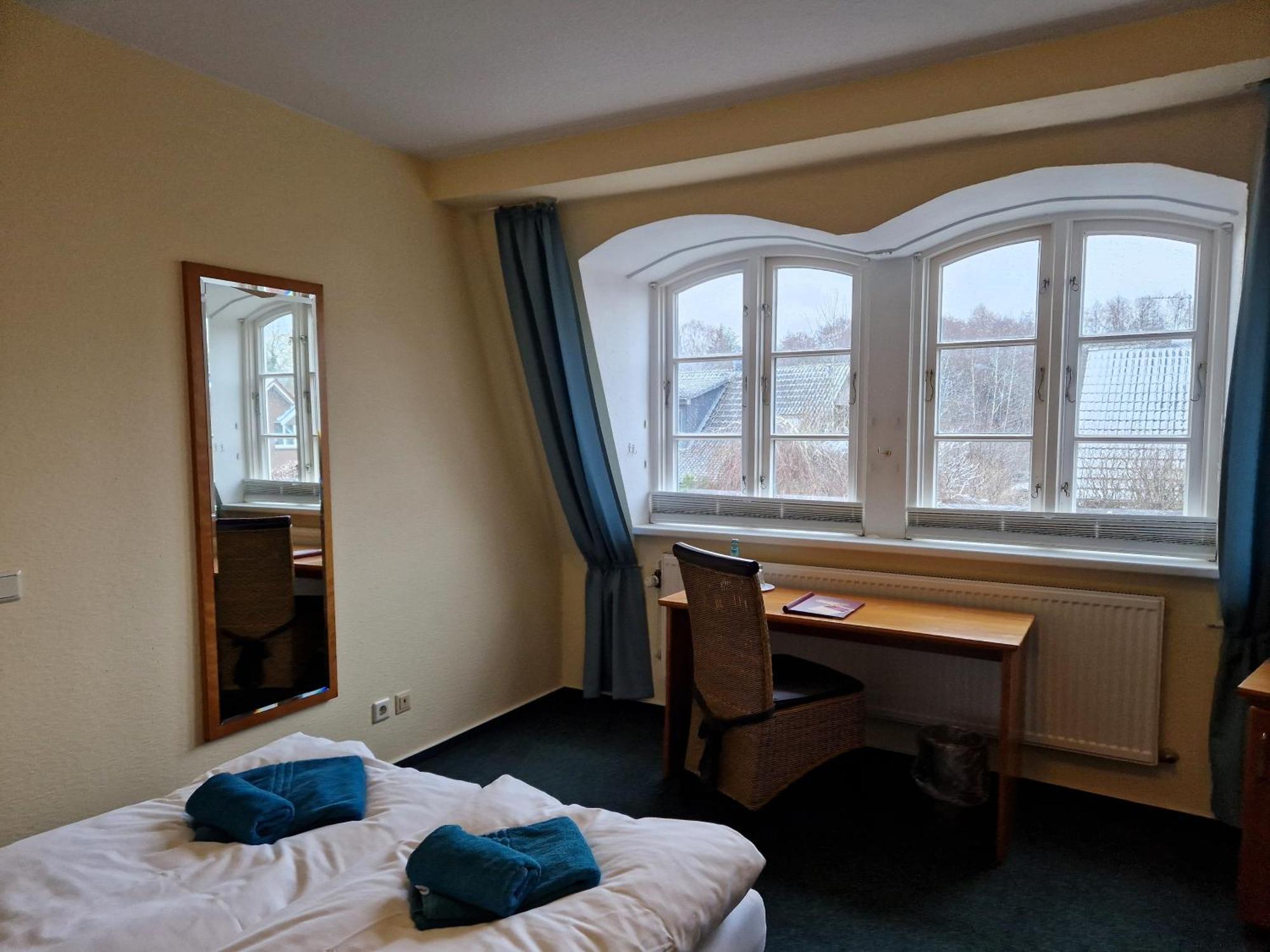 Hotel Faehrhaus Niederkleveez Boßdorf 외부 사진